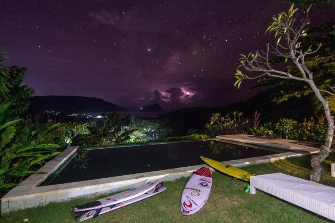 فندق Blue Monkey Retreat Areguling Lombok المظهر الخارجي الصورة