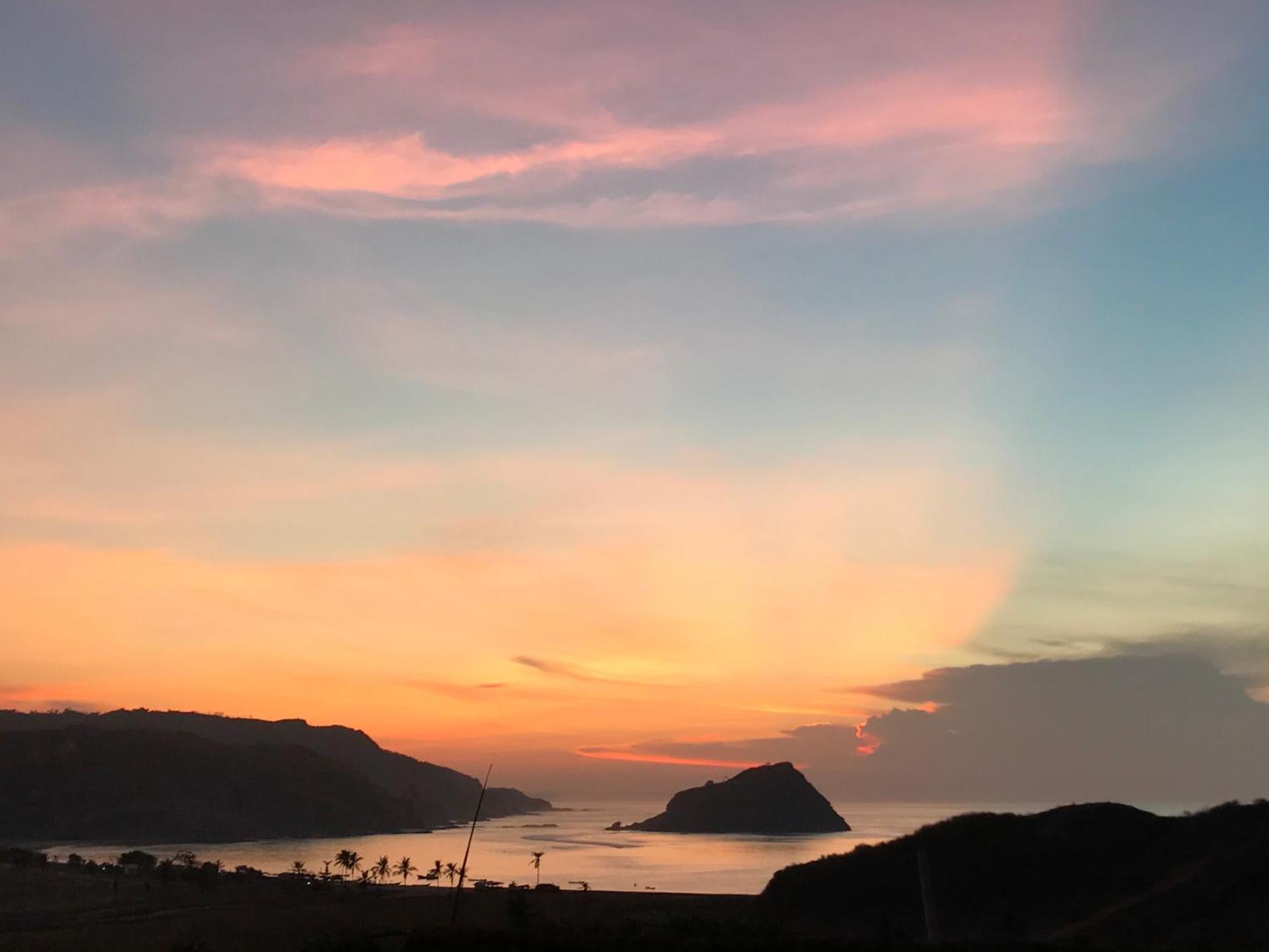 فندق Blue Monkey Retreat Areguling Lombok المظهر الخارجي الصورة
